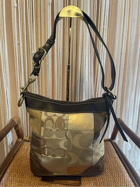 Y2K Coach Signature C Patchwork shoulder bag gold & brown tones crossbody F10387